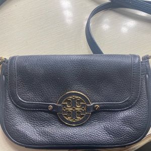 Tory Burch Amanda Black Cross Body Bag-Good Pre Owned Condition